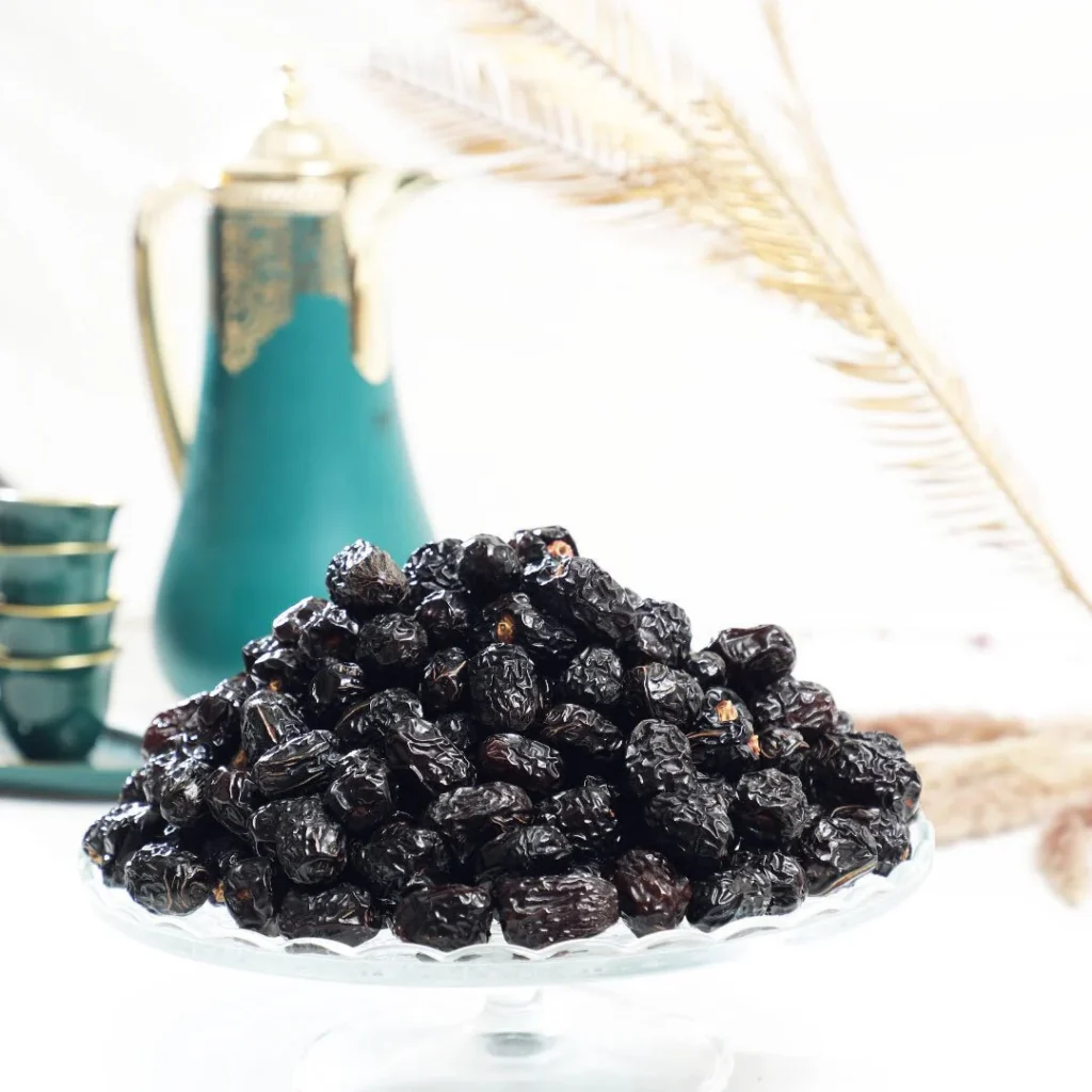 Premium Ajwa Dates from Madina (Perfect for Ramadan Gifts)