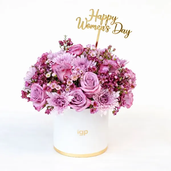 women's day purple flower arrangement